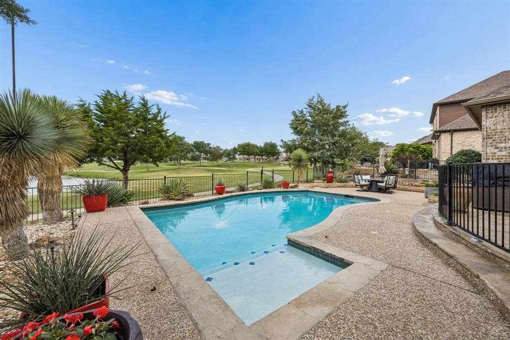 6008 The Resort Boulevard, Fort Worth, TX 76179 6008 The Resort Boulevard, Fort Worth, TX 76179
