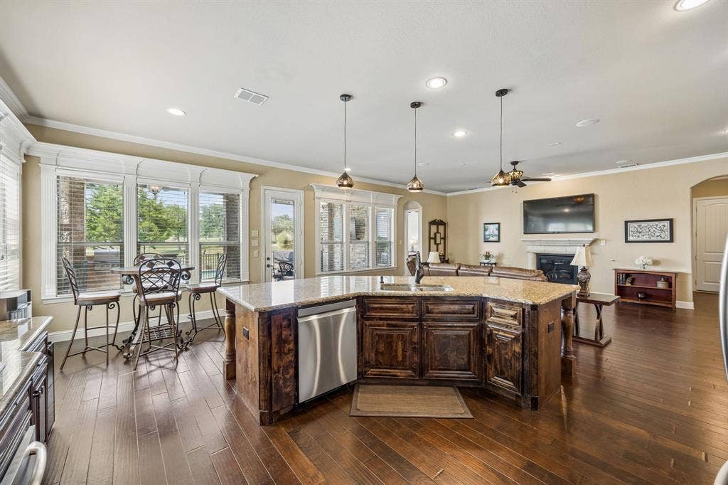 6008 The Resort Boulevard, Fort Worth, TX 76179 6008 The Resort Boulevard, Fort Worth, TX 76179