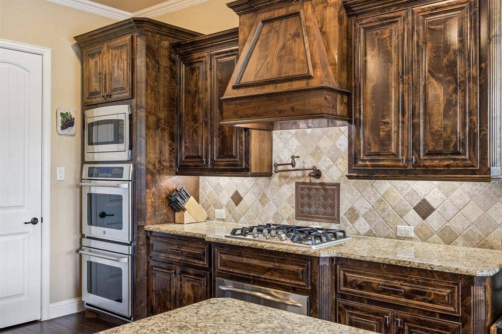 6008 The Resort Boulevard, Fort Worth, TX 76179 6008 The Resort Boulevard, Fort Worth, TX 76179