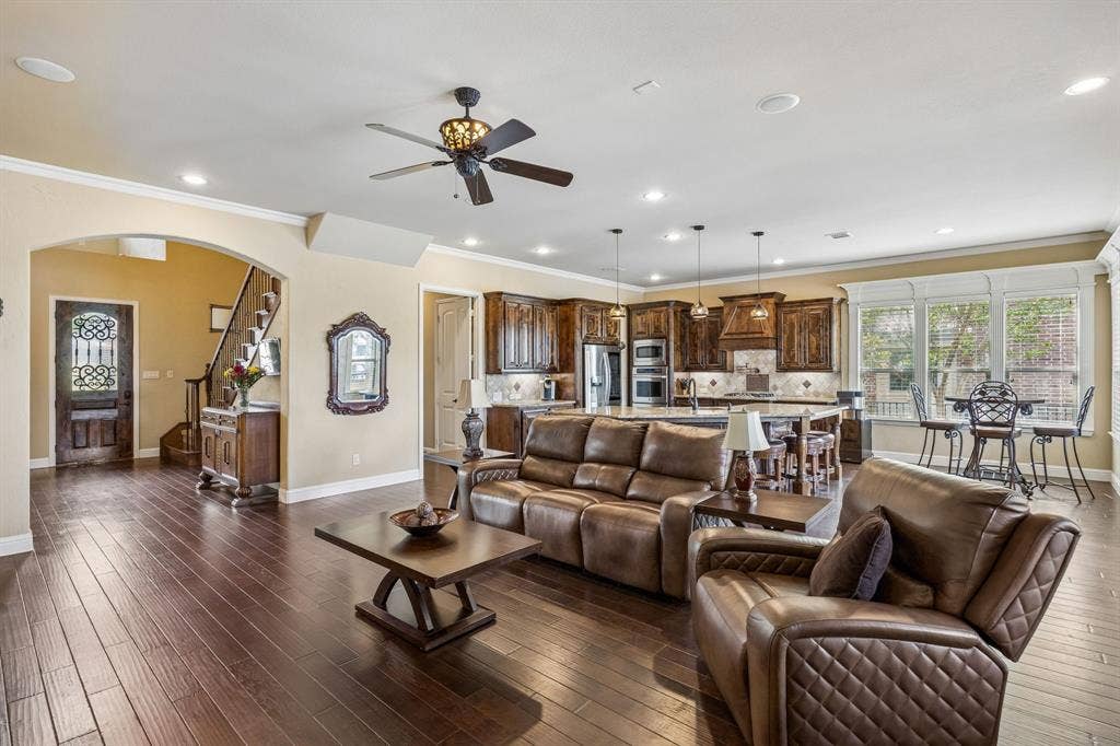 6008 The Resort Boulevard, Fort Worth, TX 76179 6008 The Resort Boulevard, Fort Worth, TX 76179