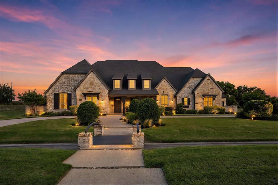Property photo for 805 Bristol Park, Lucas, TX