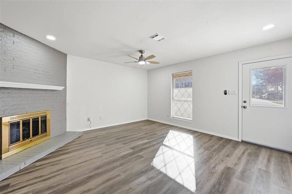 73 Winchester Drive, Euless, TX 76039 73 Winchester Drive, Euless, TX 76039