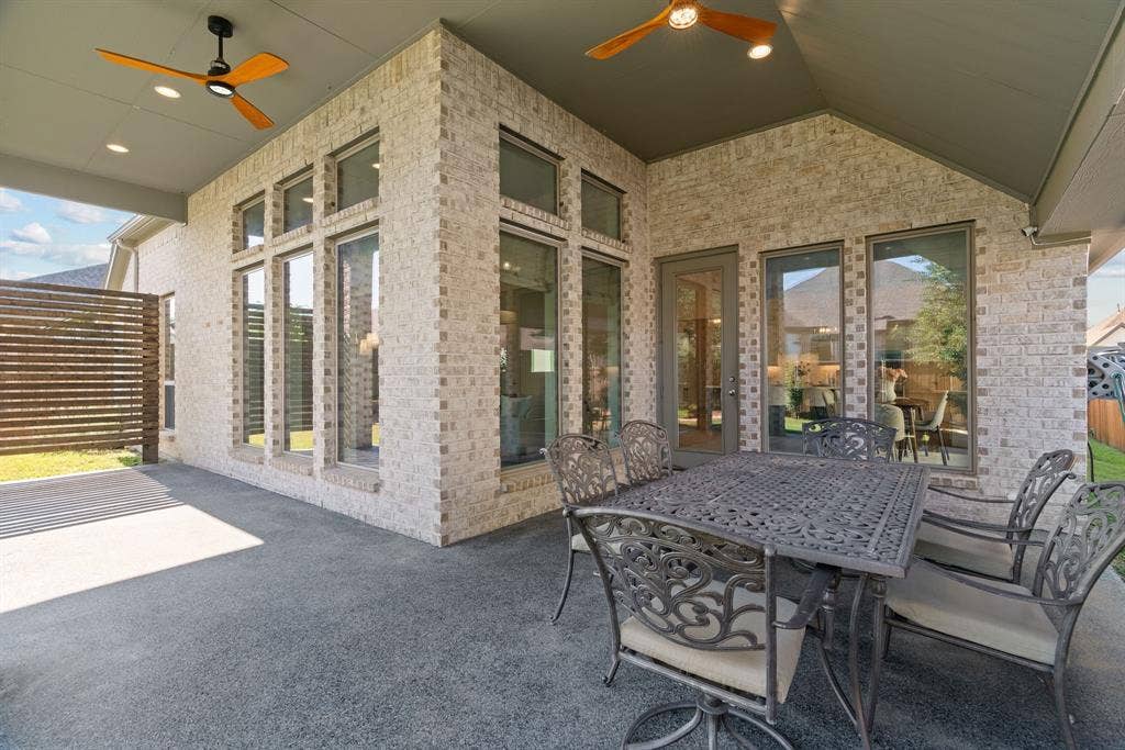 908 Quail Hollow Avenue, Denton, TX 76210 908 Quail Hollow Avenue, Denton, TX 76210