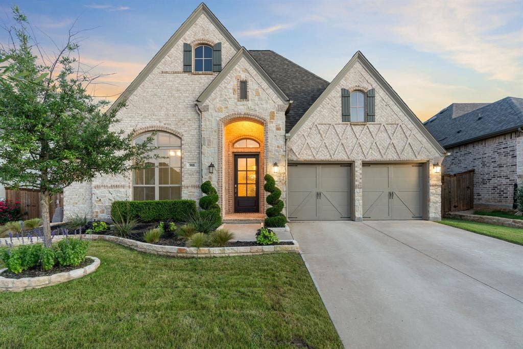 908 Quail Hollow Avenue, Denton, TX 76210 908 Quail Hollow Avenue, Denton, TX 76210