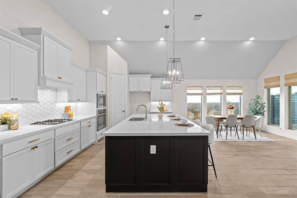908 Quail Hollow Avenue, Denton, TX 76210 908 Quail Hollow Avenue, Denton, TX 76210