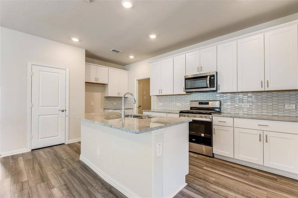 105 Caliber Court, Princeton, TX 75071 105 Caliber Court, Princeton, TX 75071