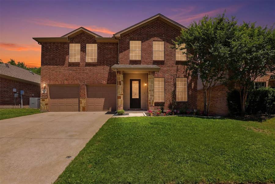 Property photo for 2921 Wispy Trail, Fort Worth, TX