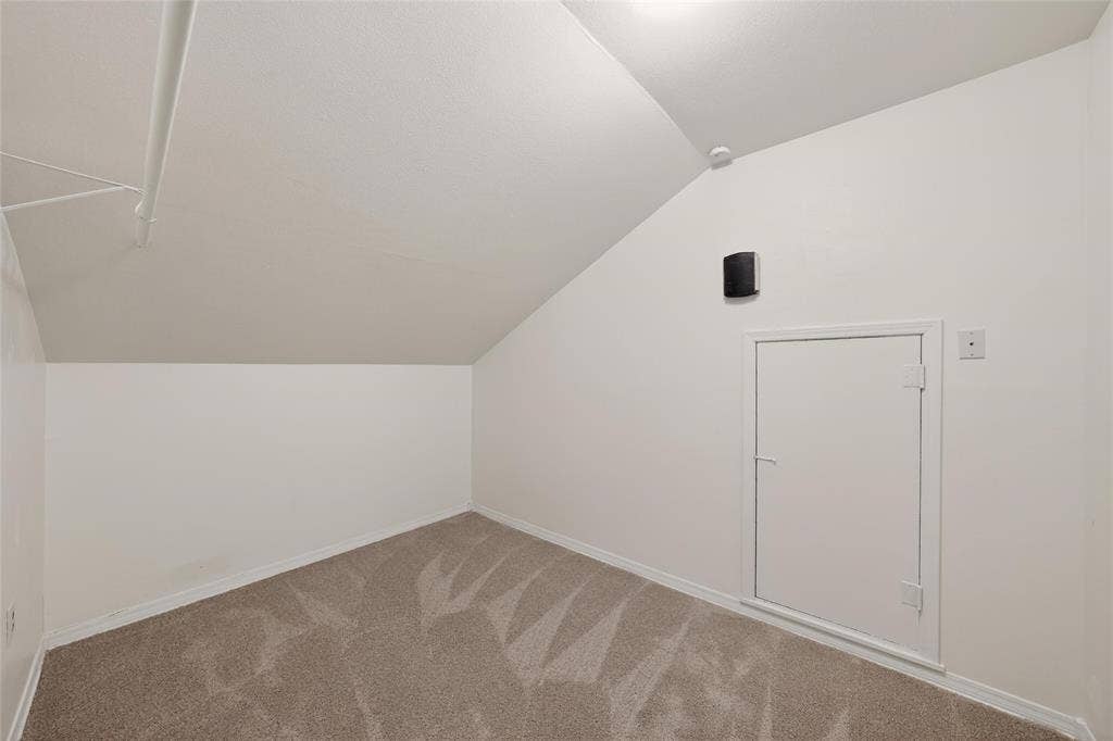 928 E Bear Creek Road, Glenn Heights, TX 75154