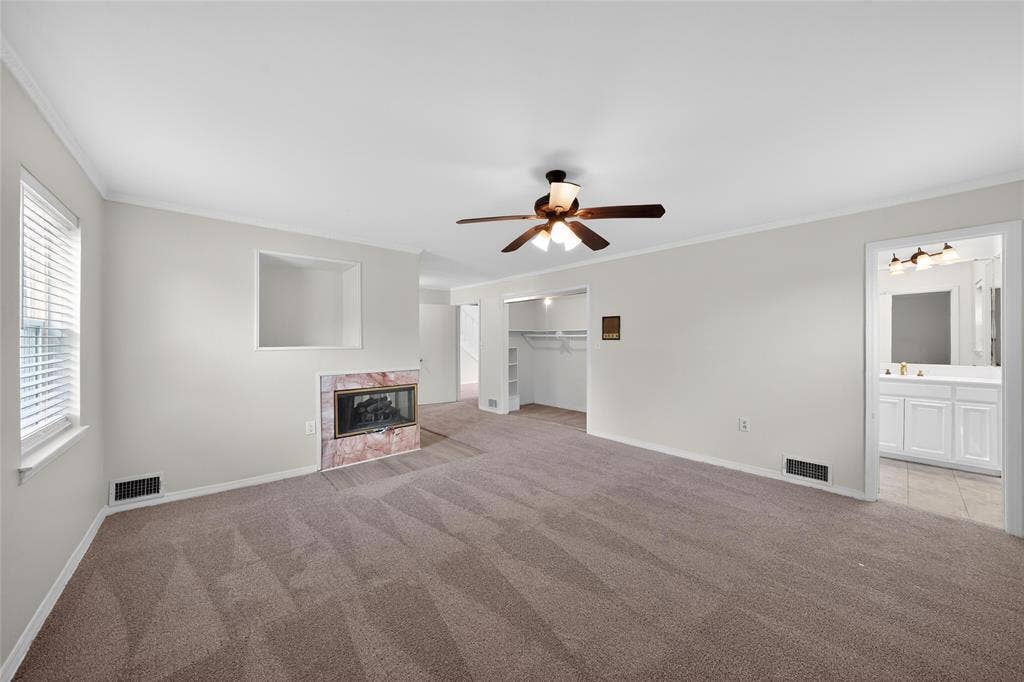 928 E Bear Creek Road, Glenn Heights, TX 75154