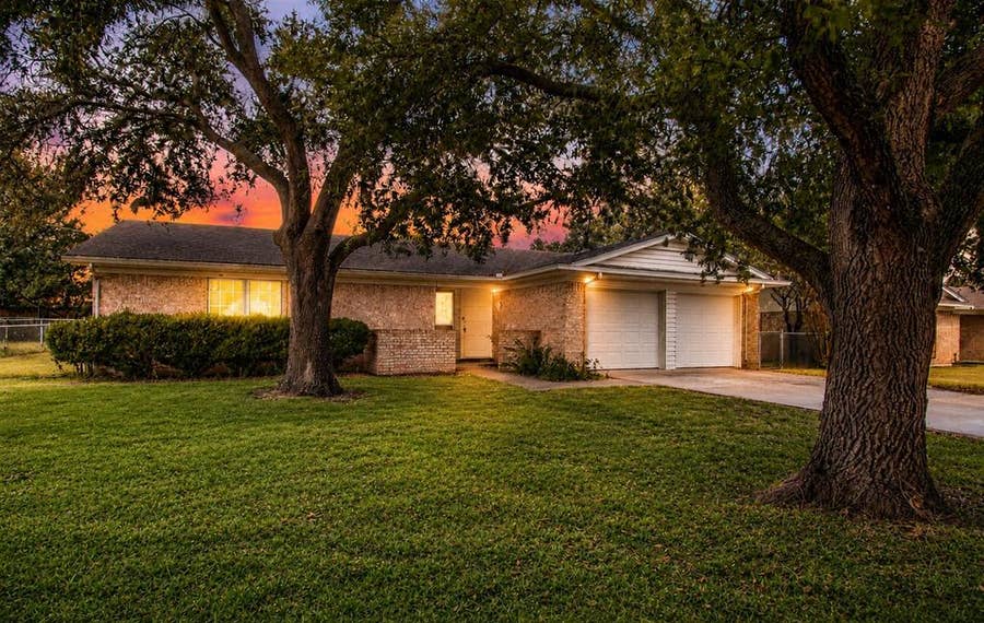 Property photo for 1216 Bryant Street, Benbrook, TX