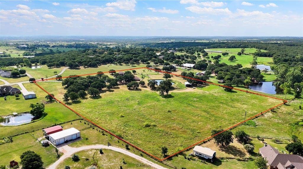 2625 Cheyenne, Crowley, TX 76036 2625 Cheyenne, Crowley, TX 76036