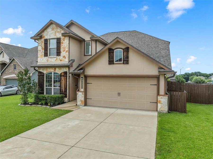 Property photo for 10860 Burnham Drive, Waco, TX