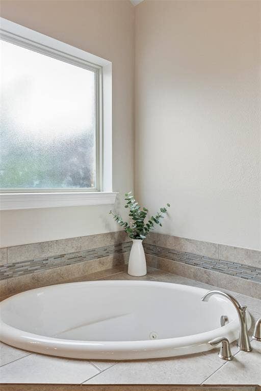 6611 Compton Court, Frisco, TX 75034 6611 Compton Court, Frisco, TX 75034
