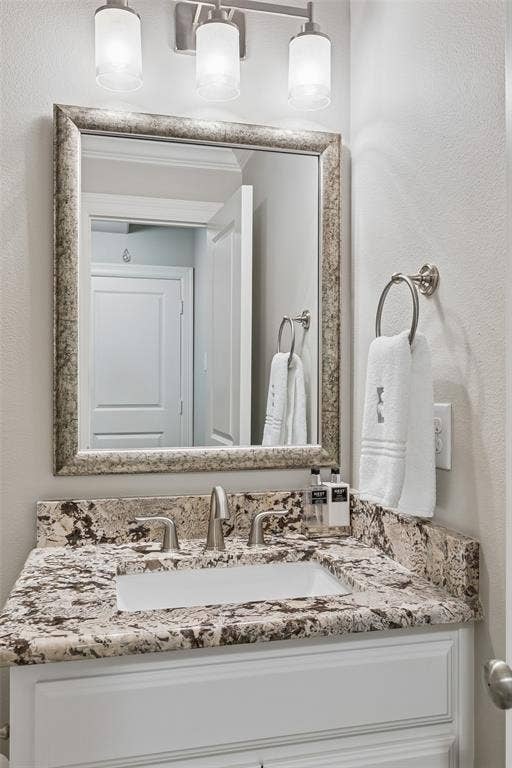 6611 Compton Court, Frisco, TX 75034 6611 Compton Court, Frisco, TX 75034
