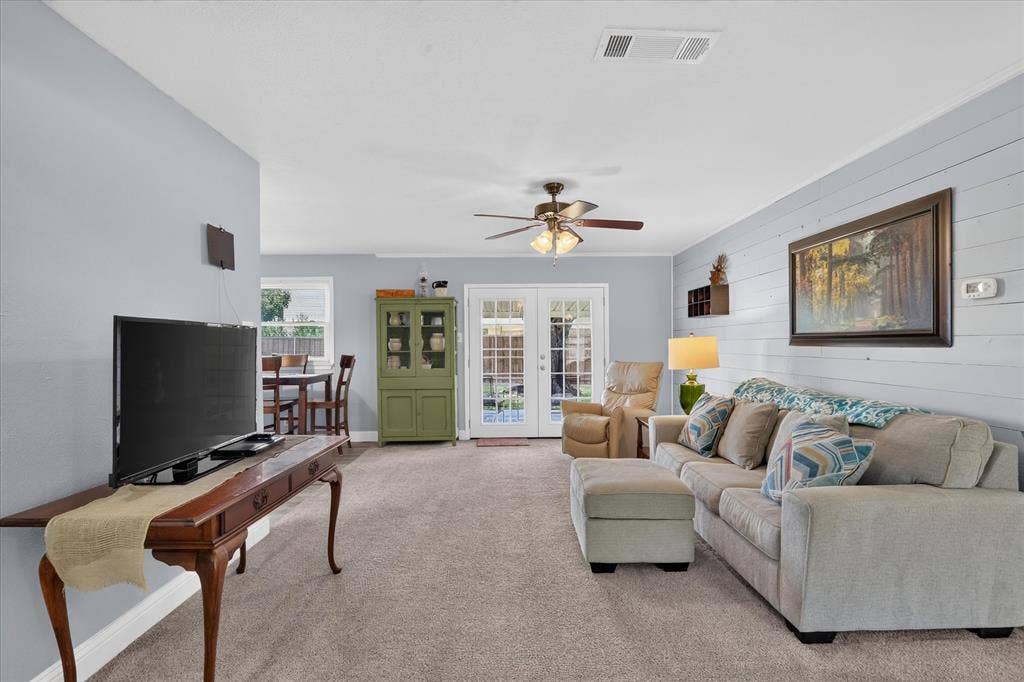 6200 Lalagray Lane, Watauga, TX 76148 6200 Lalagray Lane, Watauga, TX 76148