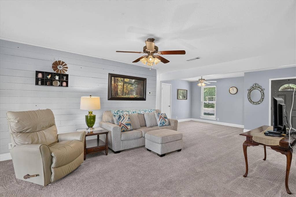 6200 Lalagray Lane, Watauga, TX 76148 6200 Lalagray Lane, Watauga, TX 76148