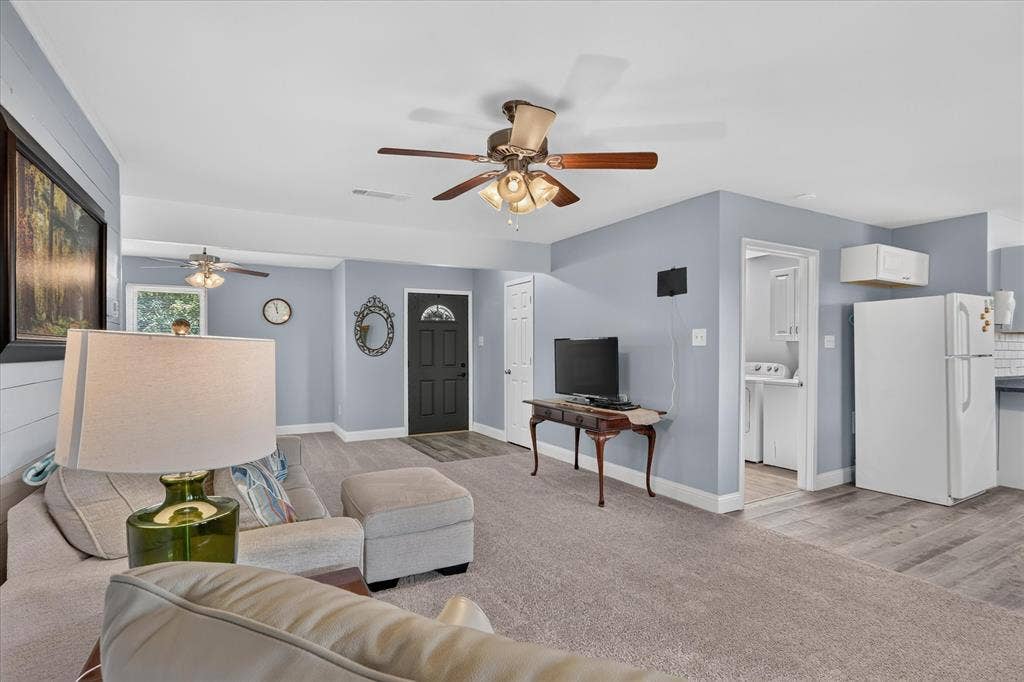 6200 Lalagray Lane, Watauga, TX 76148 6200 Lalagray Lane, Watauga, TX 76148