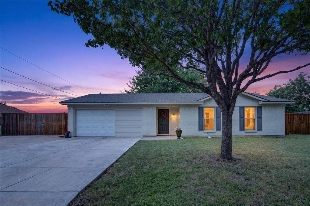 6200 Lalagray Lane, Watauga, TX 76148 6200 Lalagray Lane, Watauga, TX 76148