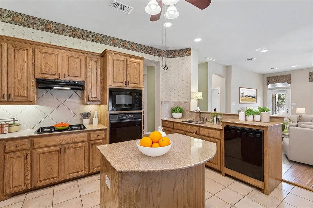 660 Scenic Ranch Circle, Fairview, TX 75069 Digitally Staged