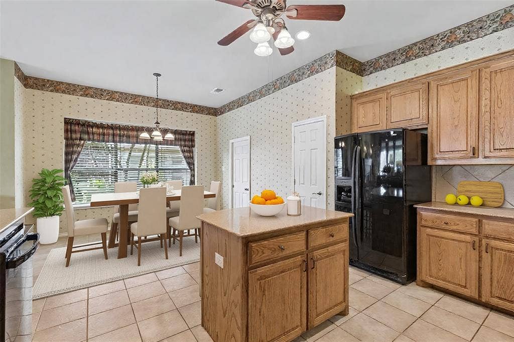 660 Scenic Ranch Circle, Fairview, TX 75069 Digitally Staged