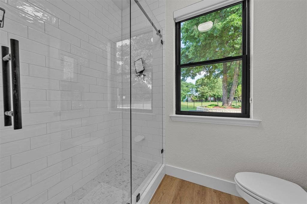 7466 Bent Trail, Mansfield, TX 76063 Secondary Bathroom