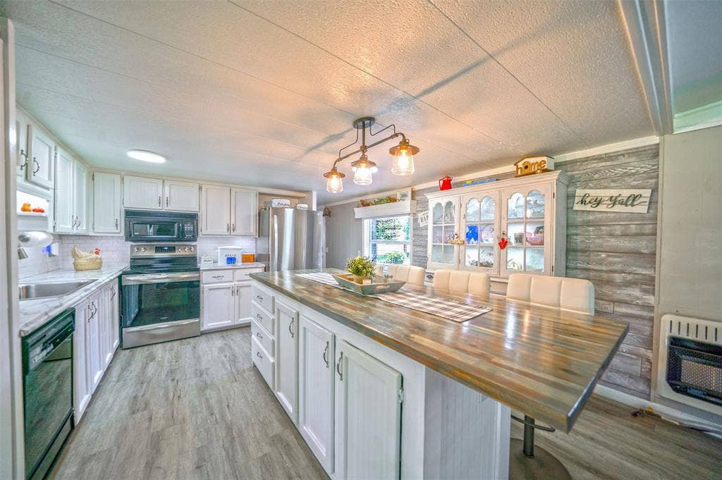 7320 Panorama Drive E, Frankston, TX 75763
