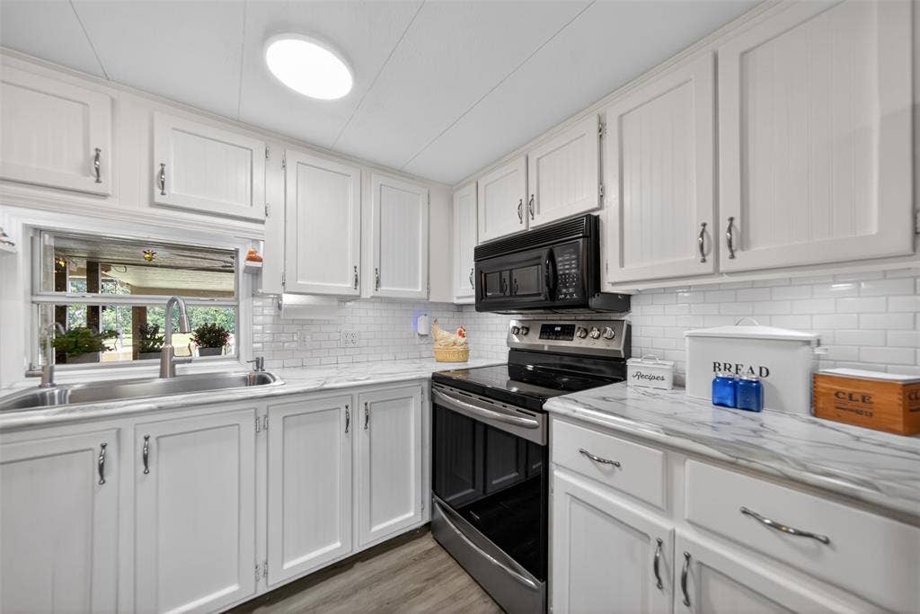 7320 Panorama Drive E, Frankston, TX 75763