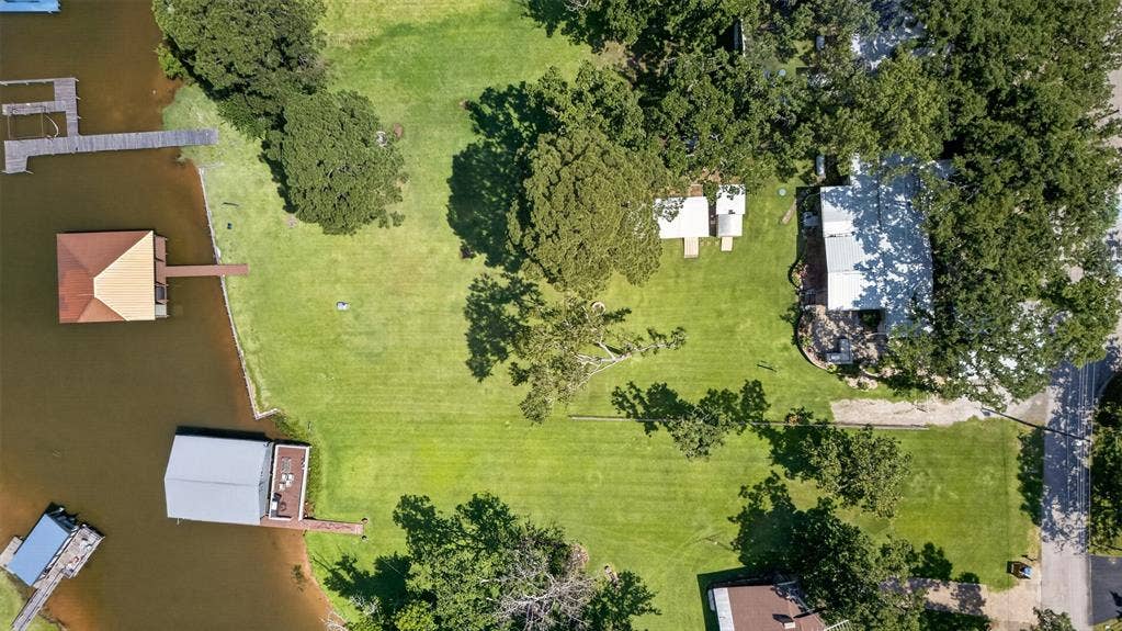 7320 Panorama Drive E, Frankston, TX 75763