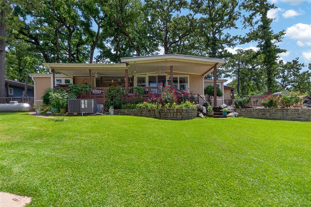 7320 Panorama Drive E, Frankston, TX 75763