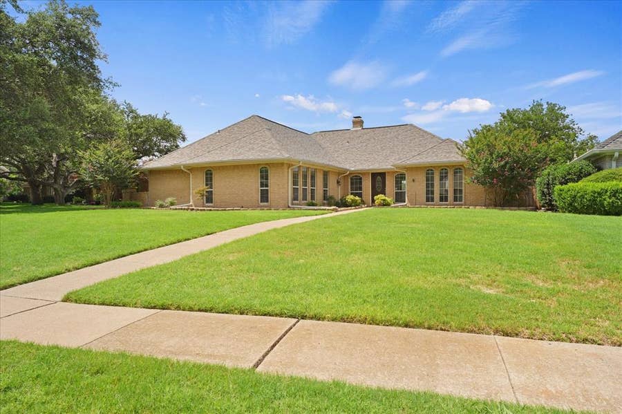 Property photo for 1617 Idyllwild Court, Plano, TX