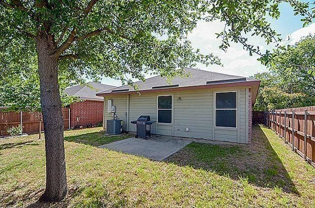 3112 Fairfield Drive, Grand Prairie, TX 75052 3112 Fairfield Drive, Grand Prairie, TX 75052