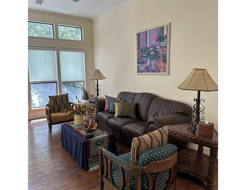 Den (Main Floor)