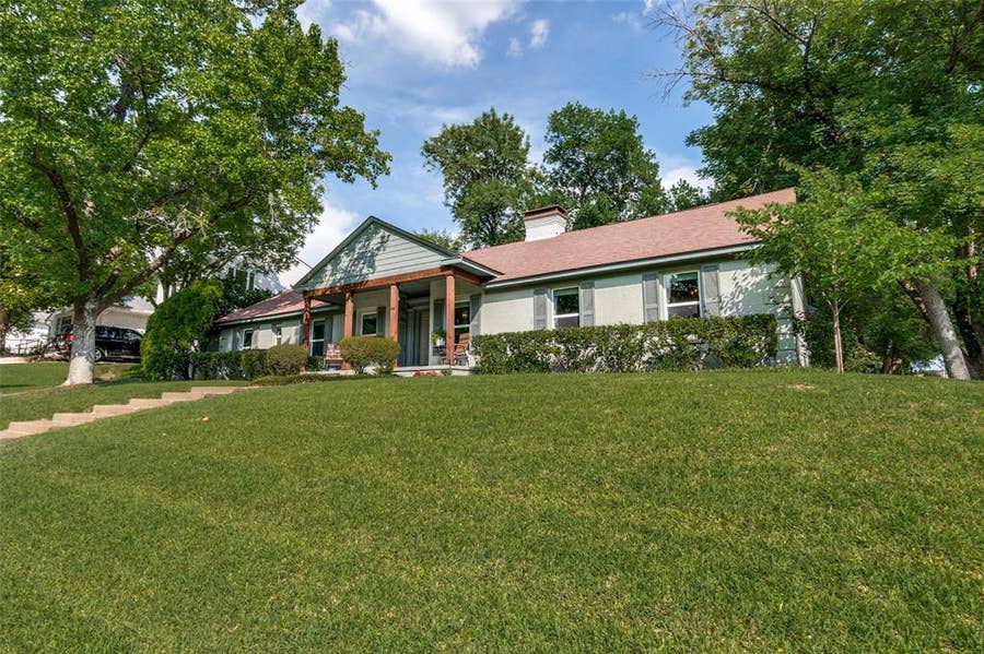 Property photo for 8810 Grenore Drive, Dallas, TX