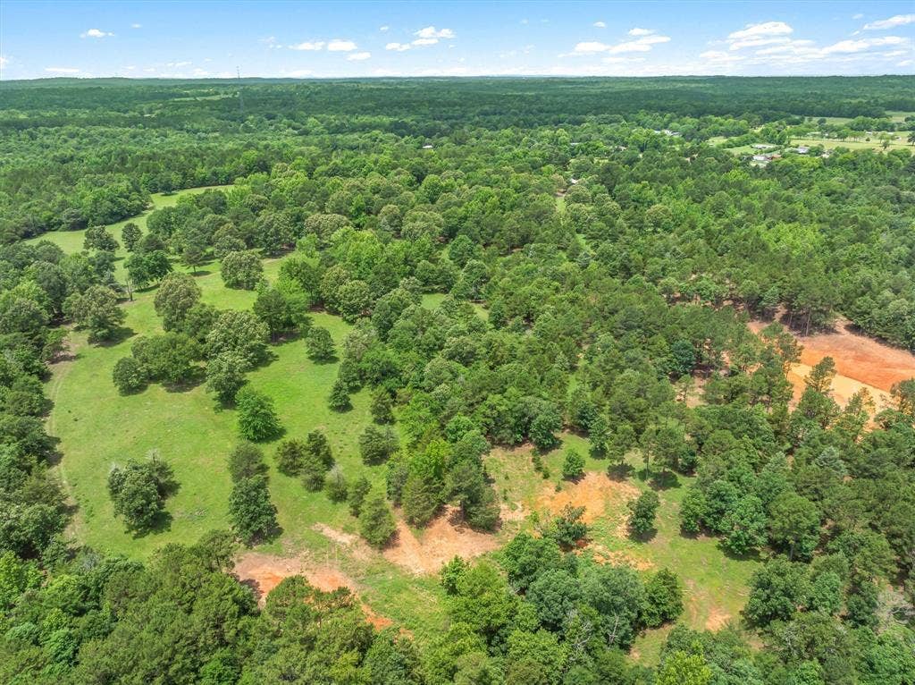 21022 US Highway 271 Highway, Gladewater, TX 75647 21022 US Highway 271 Highway, Gladewater, TX 75647