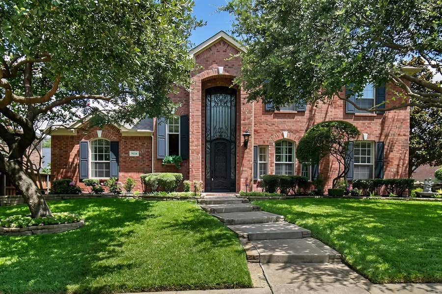 Property photo for 7534 Chinaberry Lane, Frisco, TX