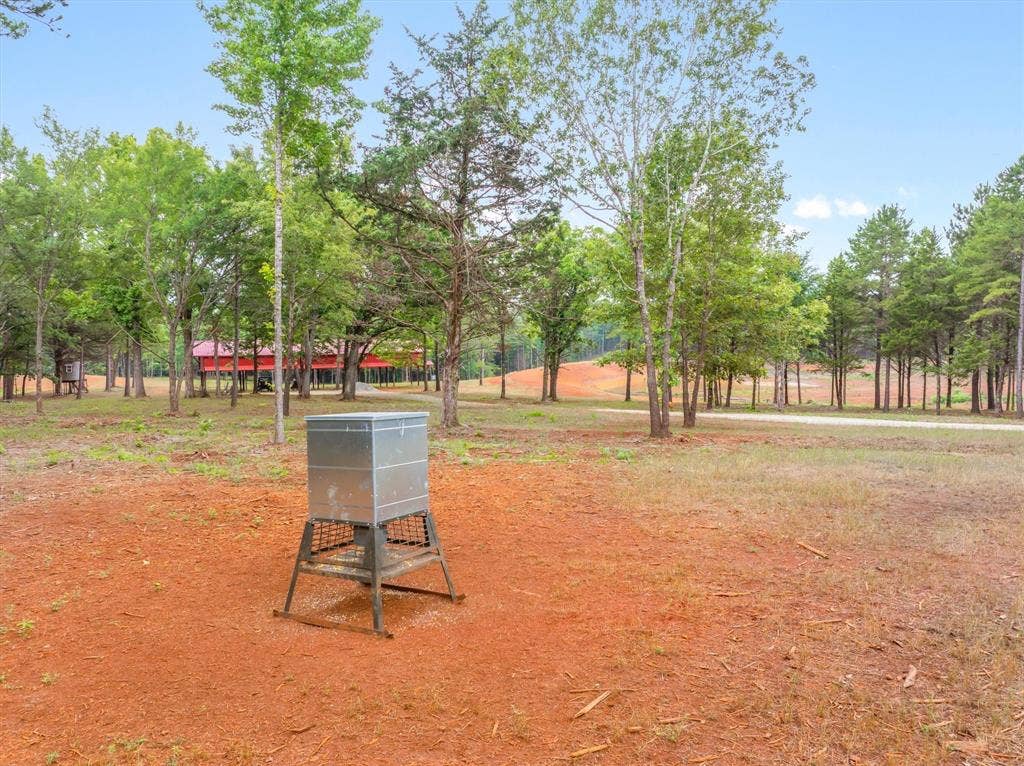 16092 County Road 440, Lindale, TX 75771 16092 County Road 440, Lindale, TX 75771