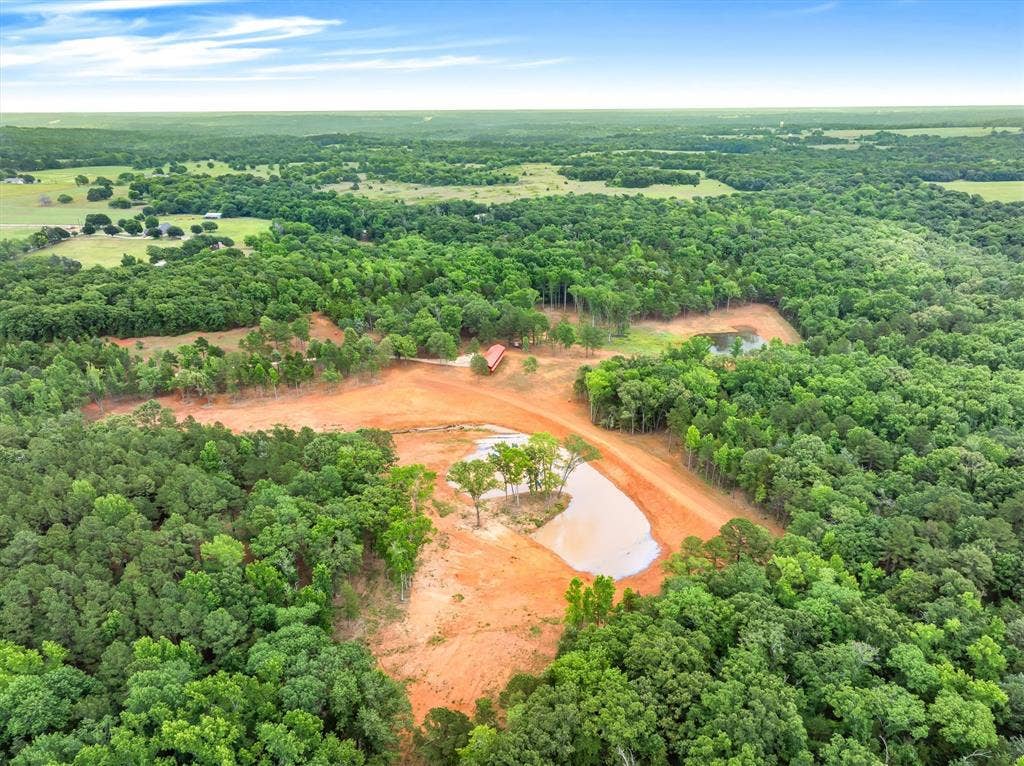 16092 County Road 440, Lindale, TX 75771 16092 County Road 440, Lindale, TX 75771