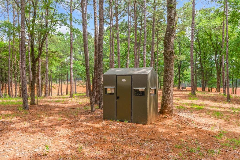 16092 County Road 440, Lindale, TX 75771 16092 County Road 440, Lindale, TX 75771