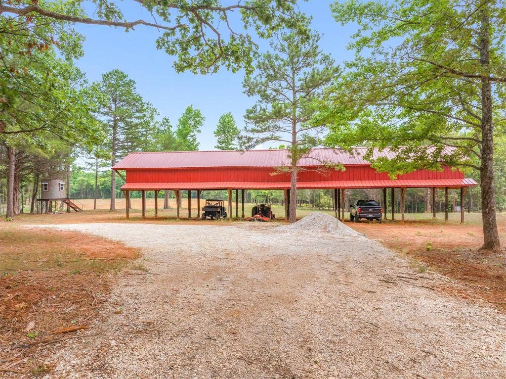 16092 County Road 440, Lindale, TX 75771 16092 County Road 440, Lindale, TX 75771
