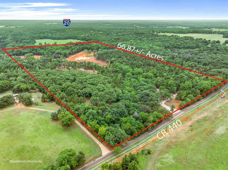 Property photo for 16092 County Road 440, Lindale, TX