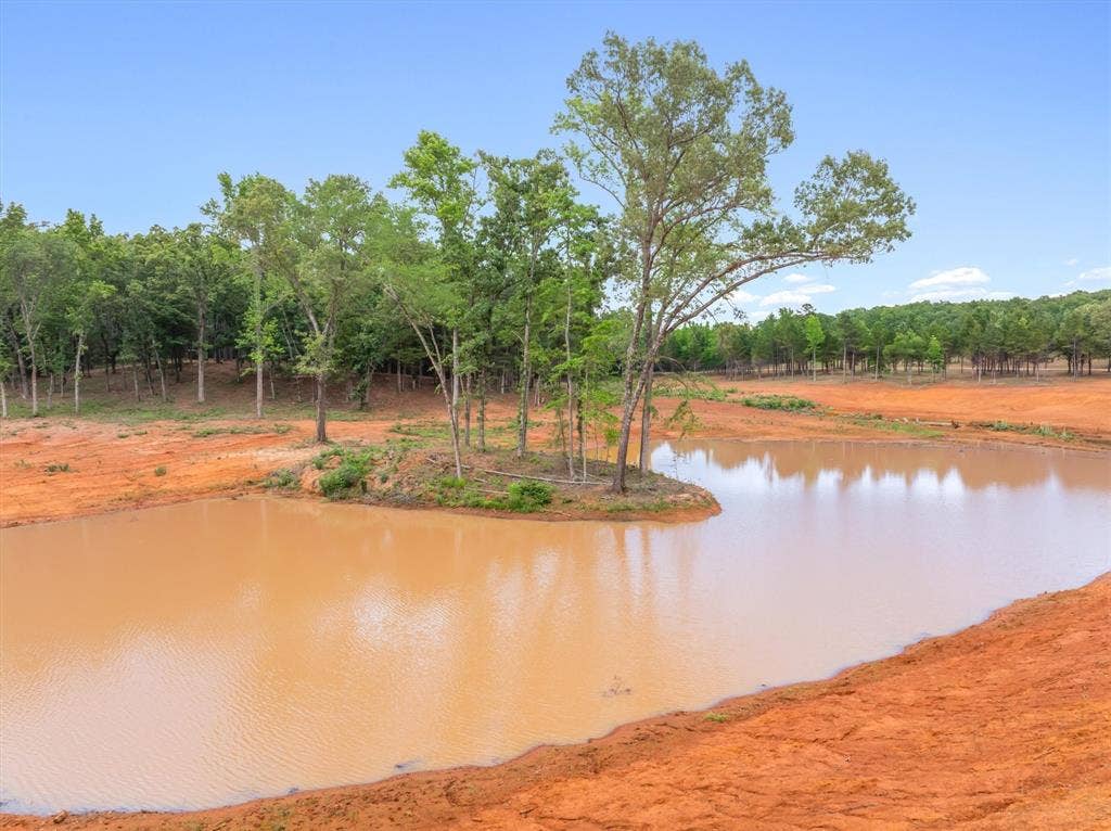 16092 County Road 440, Lindale, TX 75771 16092 County Road 440, Lindale, TX 75771