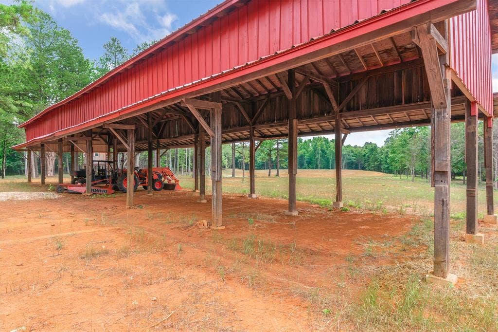 16092 County Road 440, Lindale, TX 75771 16092 County Road 440, Lindale, TX 75771