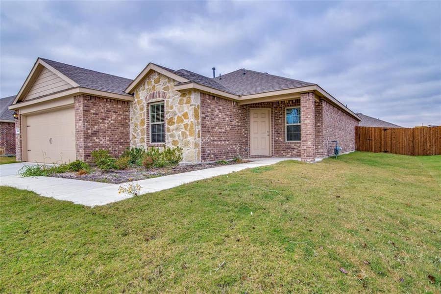 Property photo for 1512 Wild Rye Circle, Princeton, TX
