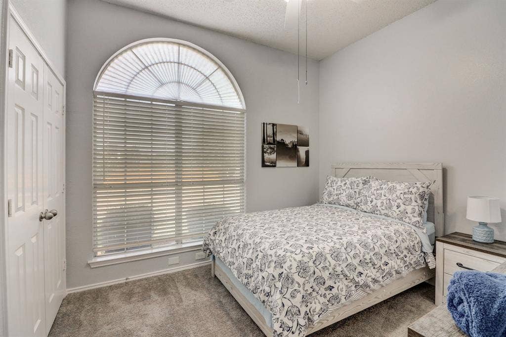 6302 Mount Vernon Drive, Frisco, TX 75035 6302 Mount Vernon Drive, Frisco, TX 75035