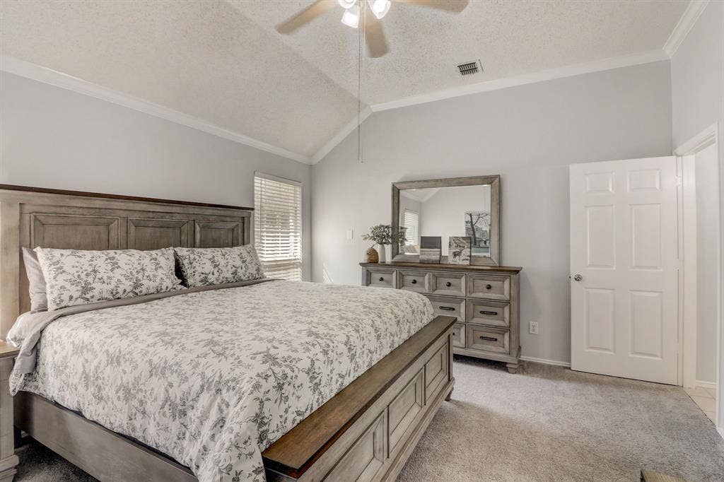 6302 Mount Vernon Drive, Frisco, TX 75035 6302 Mount Vernon Drive, Frisco, TX 75035