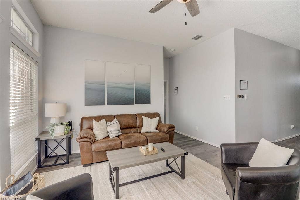 6302 Mount Vernon Drive, Frisco, TX 75035 6302 Mount Vernon Drive, Frisco, TX 75035