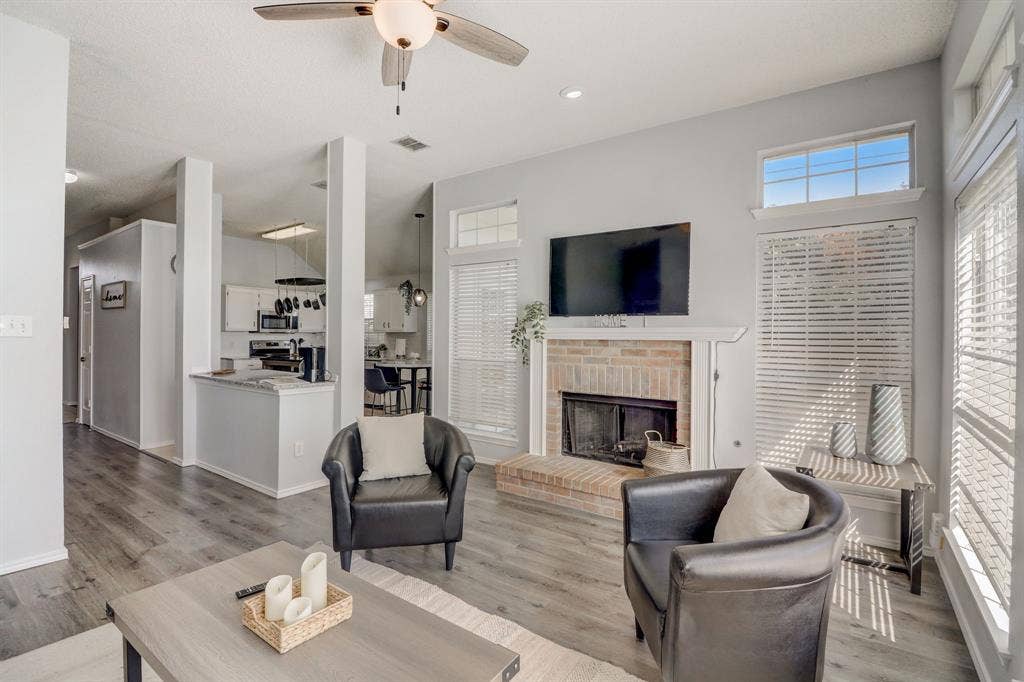 6302 Mount Vernon Drive, Frisco, TX 75035 6302 Mount Vernon Drive, Frisco, TX 75035