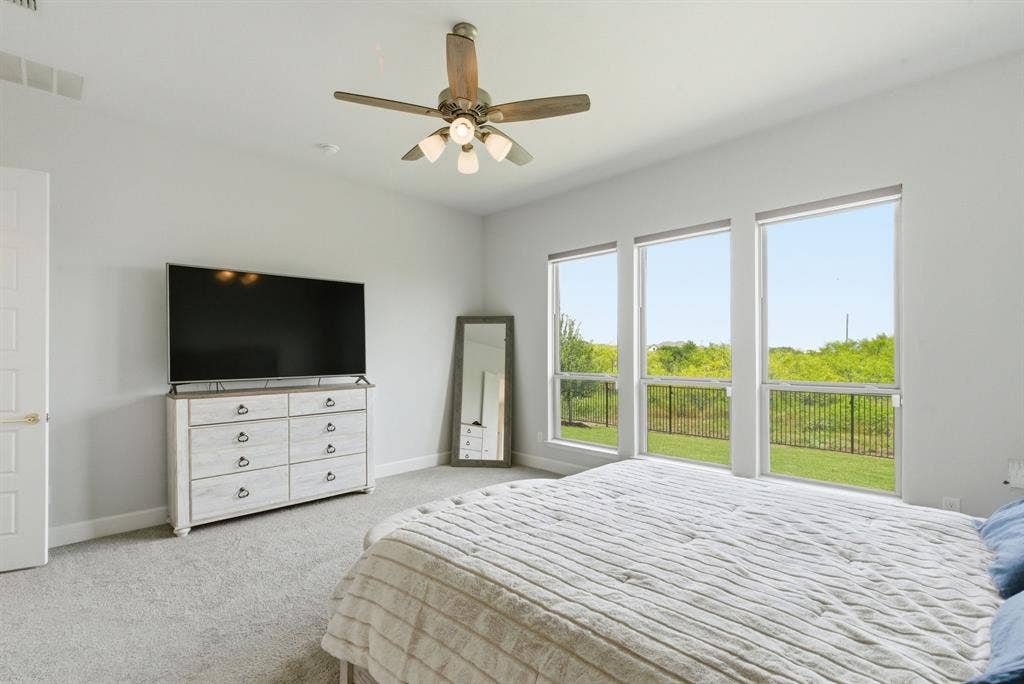 915 Winter Cherry Lane, Haslet, TX 76052