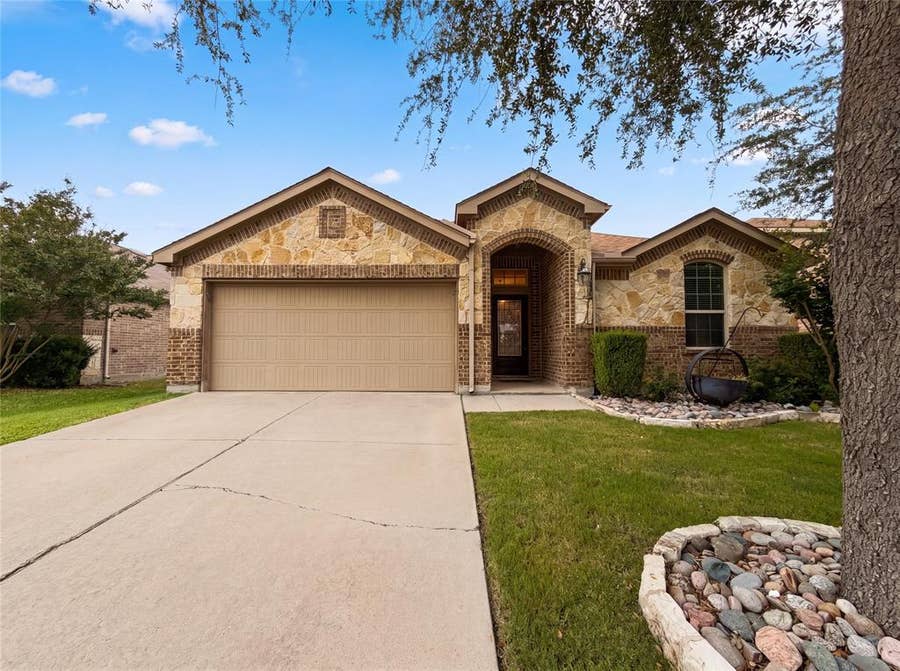 Property photo for 608 Kiowa Drive, McKinney, TX