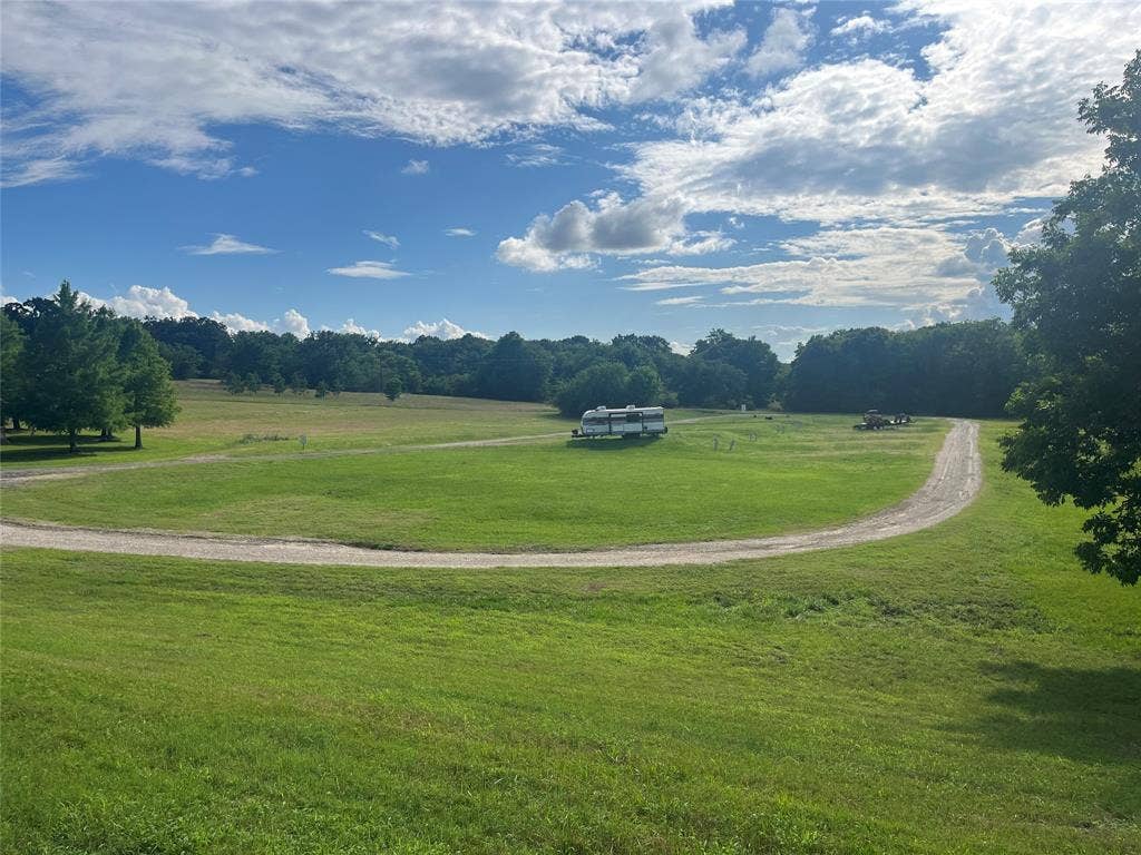 Lot 351 Grand View Drive, Athens, TX 75752 Camp ground